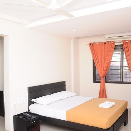 Riva Residency Otel Palakkad Dış mekan fotoğraf